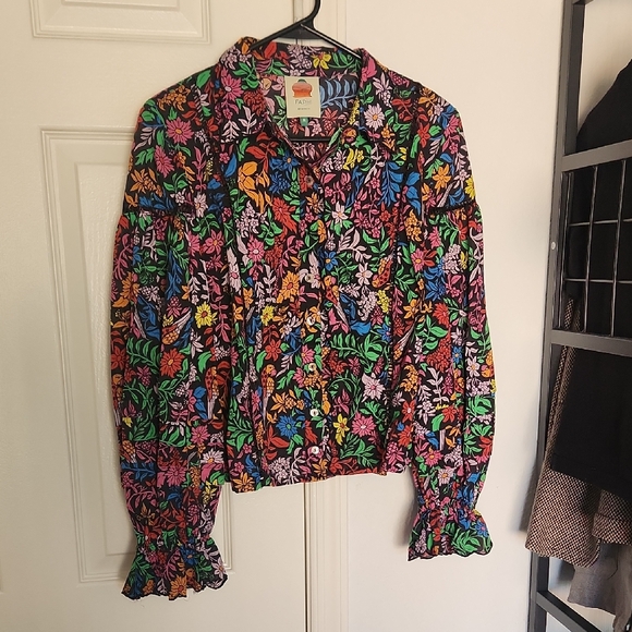 FARM Rio Tops - Farm Rio Tropical Garden Floral Long Sleeved Ruffle Button Down Top Size Medium